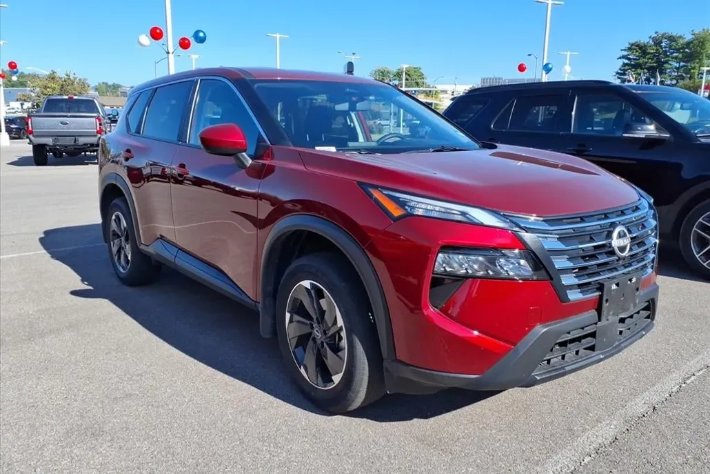 2025 Nissan Rogue SV AWD photo 1