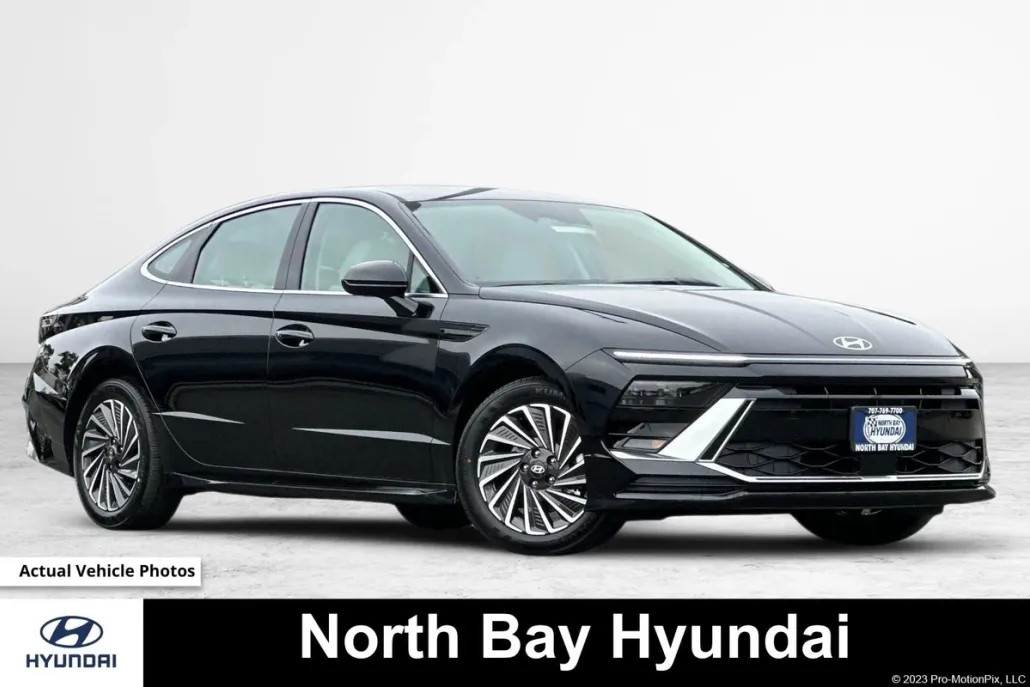 2025 Hyundai Sonata Hybrid SEL photo 1