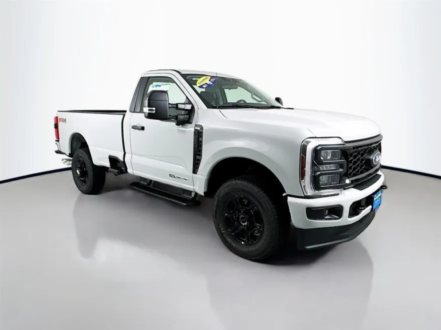 2025 Ford F-250 XL photo 1