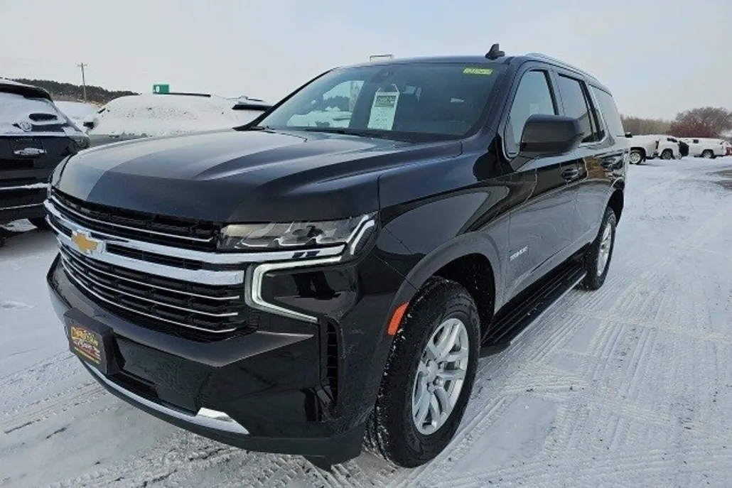 2021 Chevrolet Tahoe LT photo 1