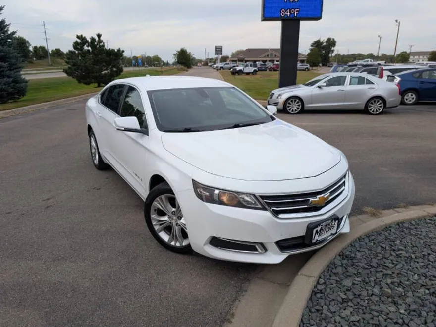 2014 Chevrolet Impala 1LT photo 1
