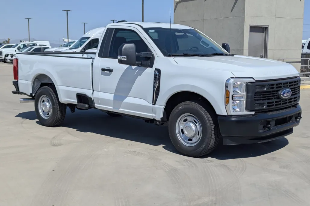 2025 Ford F-250 photo 1