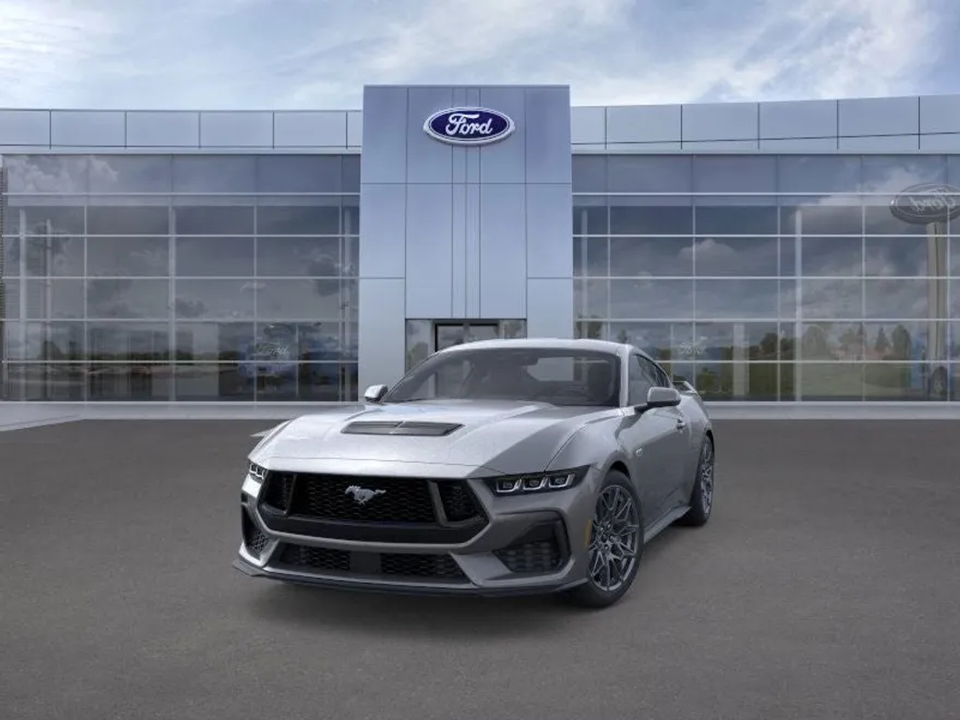 2025 Ford Mustang GT photo 1