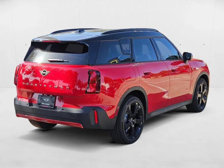 2025 Mini Countryman S ALL4 photo 1