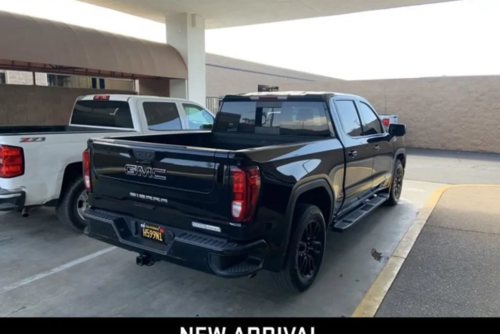 2022 Gmc Sierra 1500 Elevation photo 1