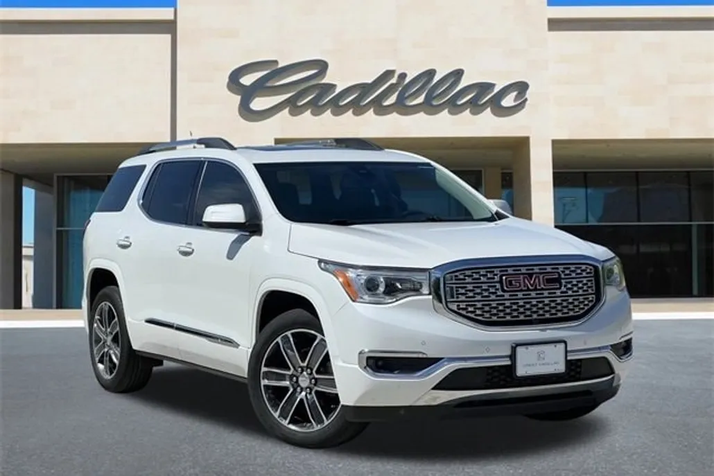 2019 Gmc Acadia Denali photo 1