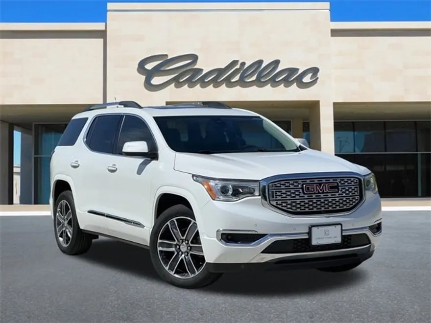 2019 Gmc Acadia Denali photo 1