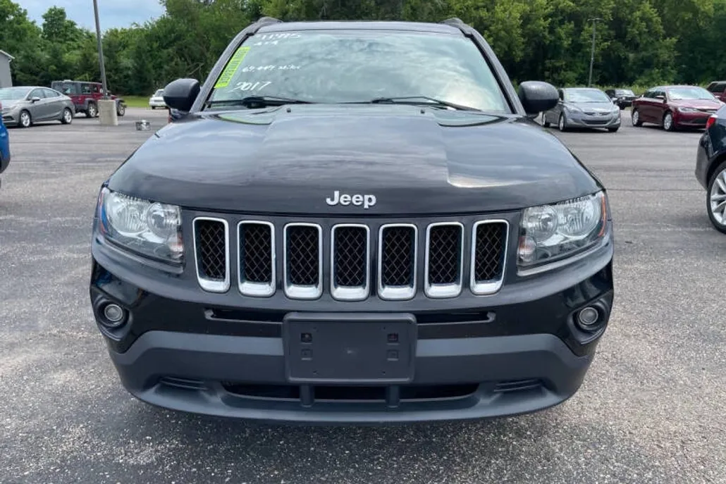 2017 Jeep Compass Sport photo 1
