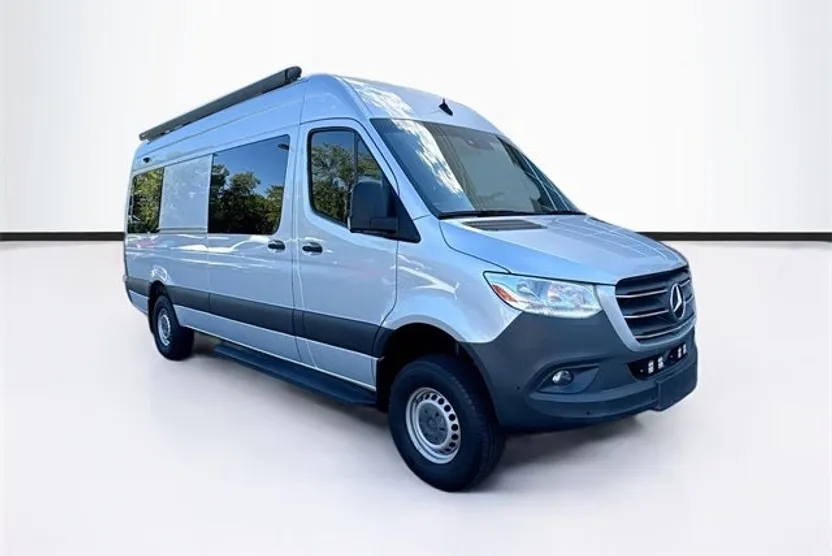 2019 Mercedes Benz Sprinter 2500 170 WB High Roof photo 1