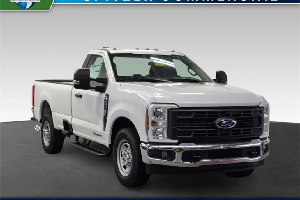 2024 Ford F-350 XL photo 1