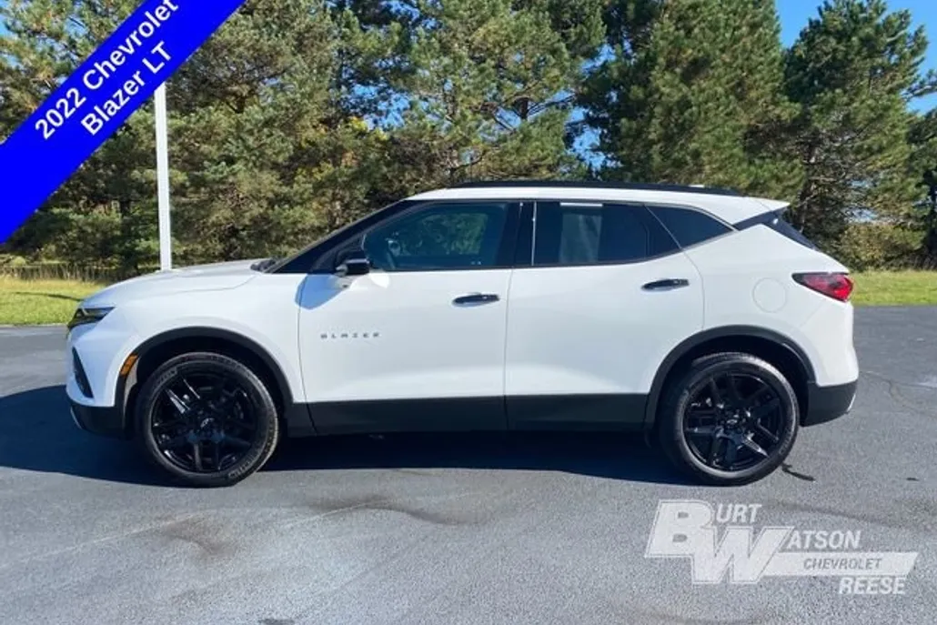 2022 Chevrolet Blazer 2LT photo 1