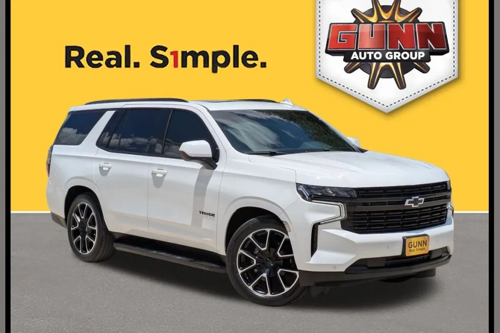 2023 Chevrolet Tahoe RST photo 1