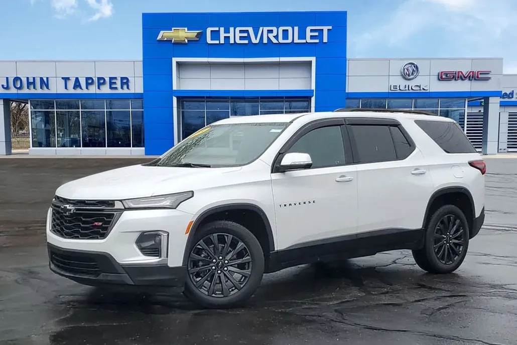 2023 Chevrolet Traverse RS photo 1