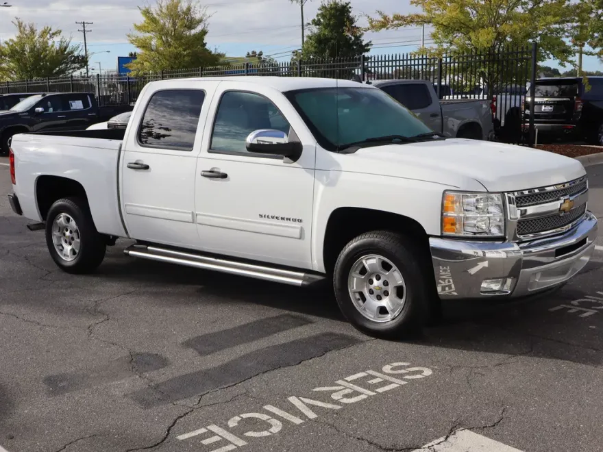 2013 Chevrolet Silverado 1500 LT photo 1