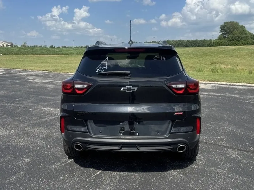 2024 Chevrolet Trailblazer RS photo 1