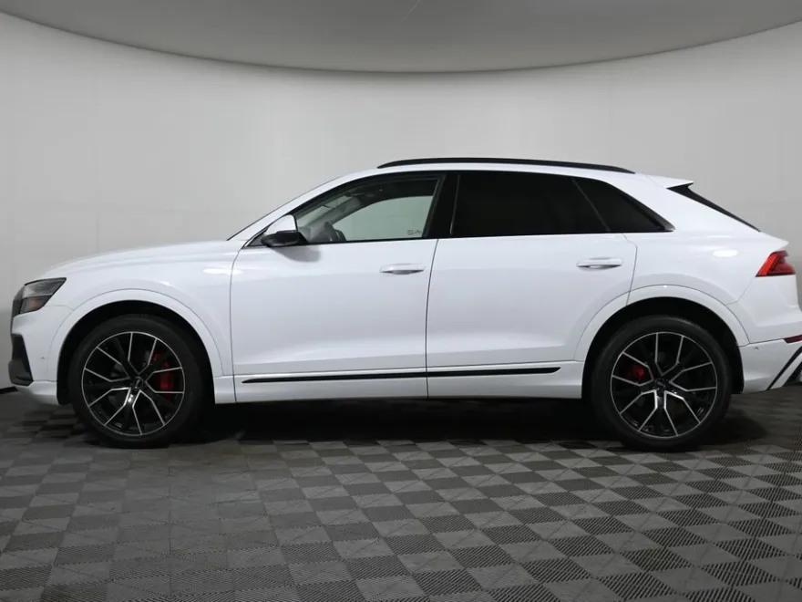 2019 Audi Q8 line Prestige photo 1