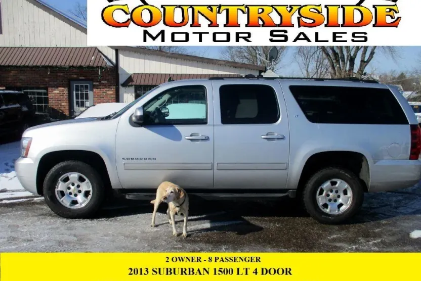 2013 Chevrolet Suburban 1500 LT photo 1