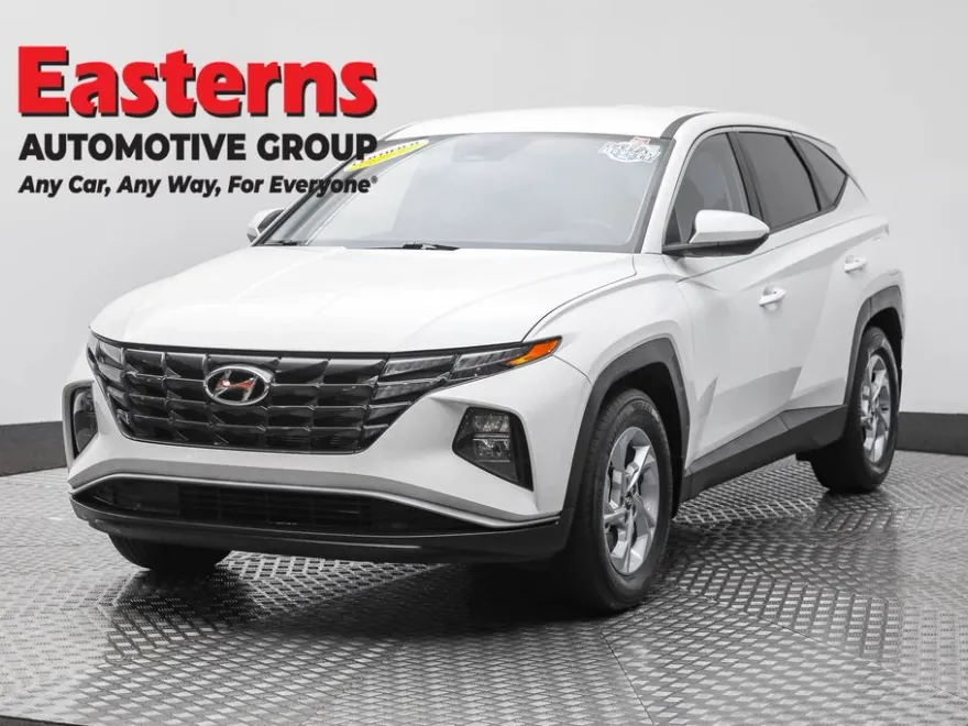 2024 Hyundai Tucson SE photo 1