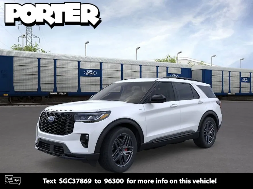 2025 Ford Explorer ST-Line photo 1