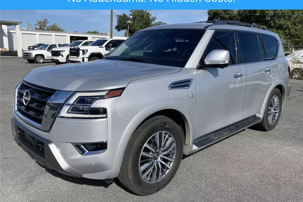 2022 Nissan Armada SL photo 1