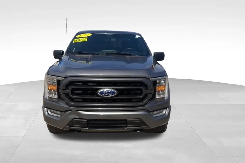 2023 Ford F-150 XLT photo 1