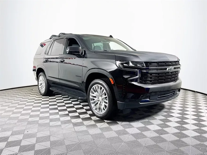 2023 Chevrolet Tahoe RST photo 1