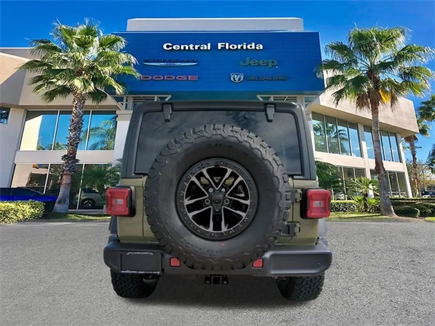 2025 Jeep Wrangler Willys photo 1