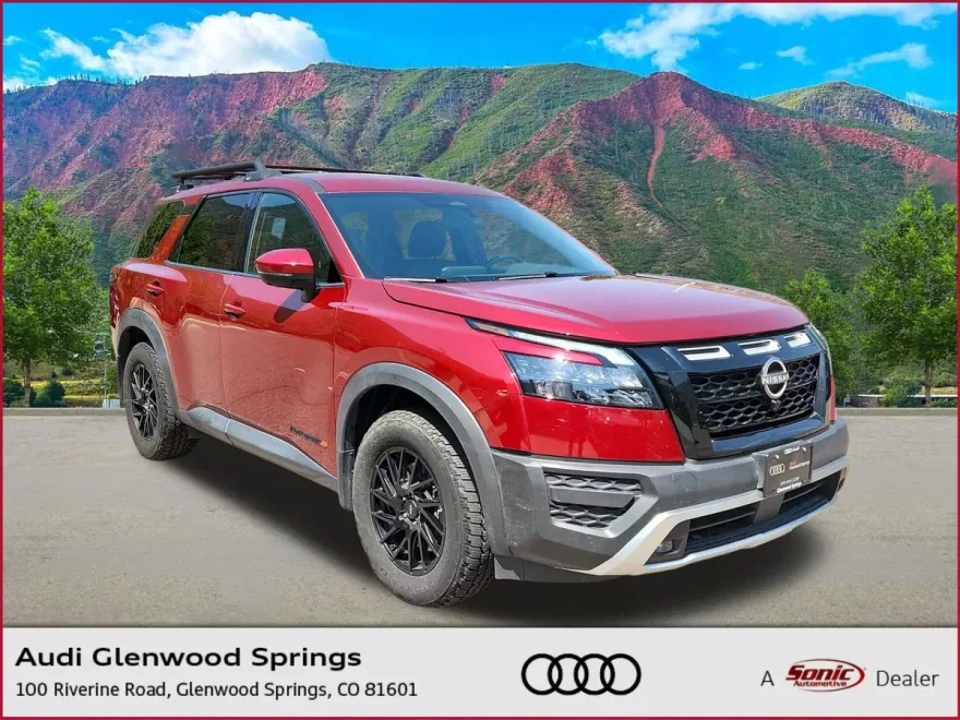 2024 Nissan Pathfinder Rock Creek photo 1