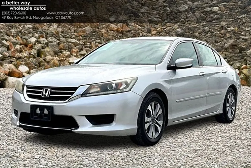 2013 Honda Accord LX photo 1