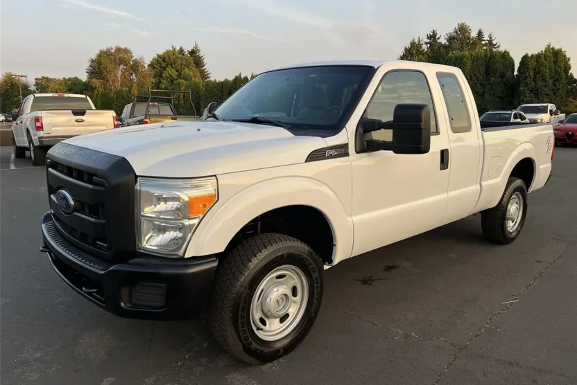 2014 Ford F-250 XL photo 1