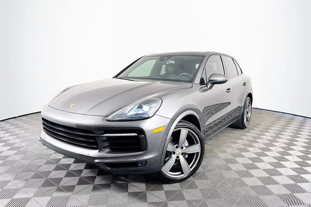 2020 Porsche Cayenne Base photo 1