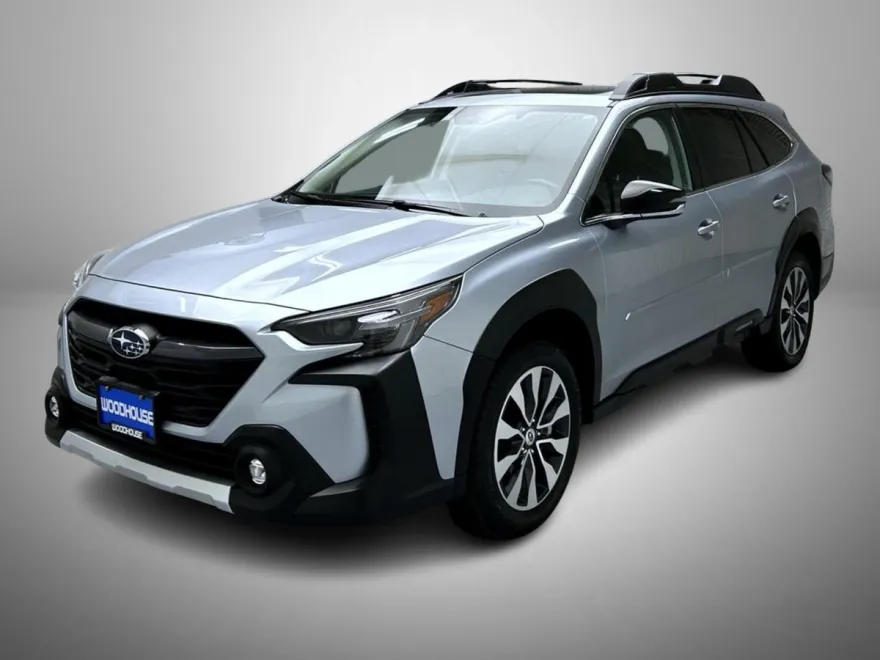 2025 Subaru Outback Limited photo 1