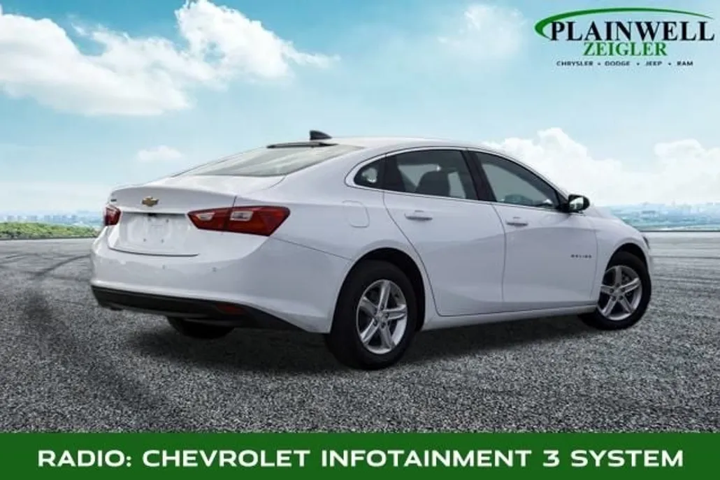2024 Chevrolet Malibu LS photo 1