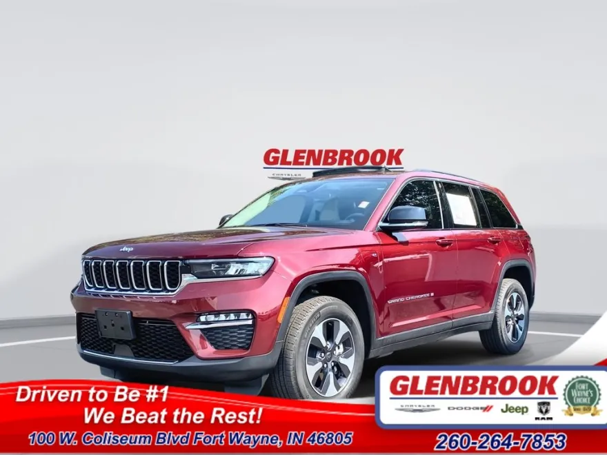 2023 Jeep Cherokee 4xe photo 1