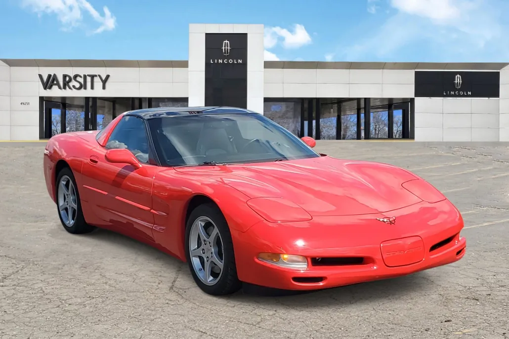 2004 Chevrolet Corvette photo 1