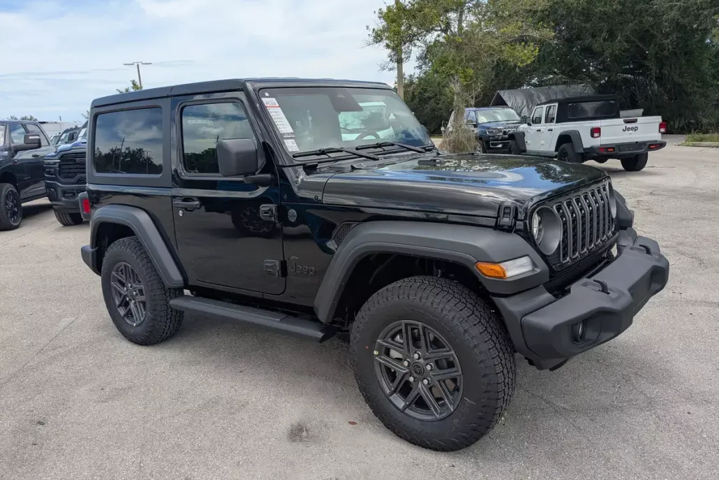 2025 Jeep Wrangler Sport S photo 1