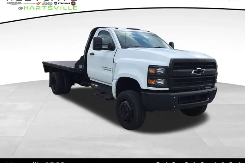 2023 Chevrolet Silverado 4500HD Work Truck photo 1