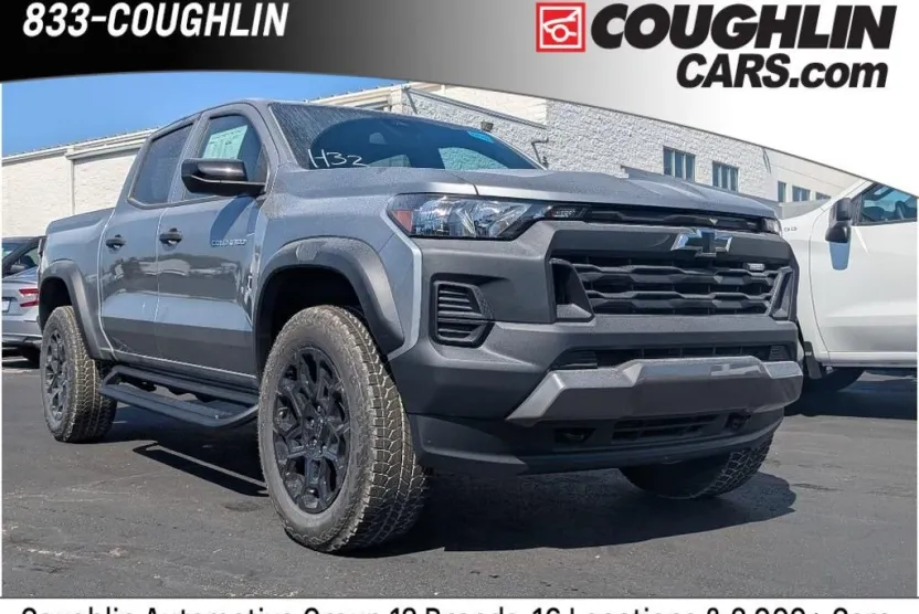 2026 Chevrolet Colorado Trail Boss photo 1