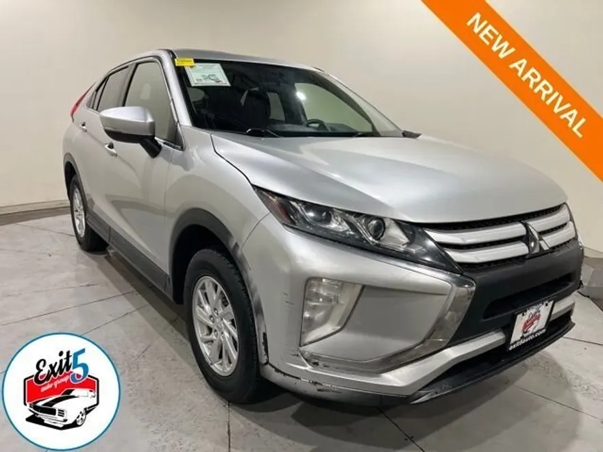 2019 Mitsubishi Eclipse Cross ES photo 1