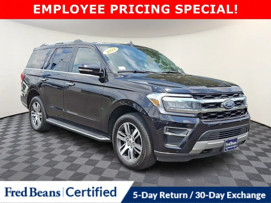 2023 Ford Expedition Limited photo 1