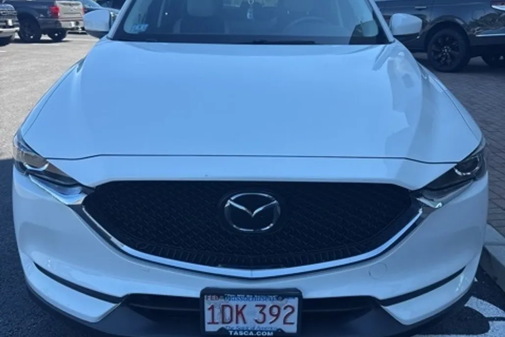 2021 Mazda CX-5 Touring photo 1