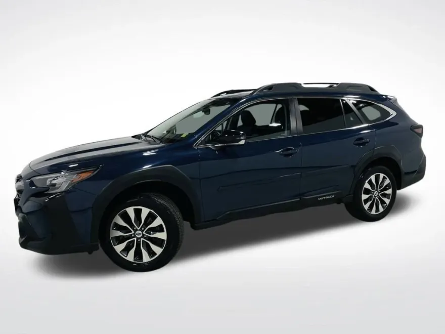 2023 Subaru Outback Limited photo 1