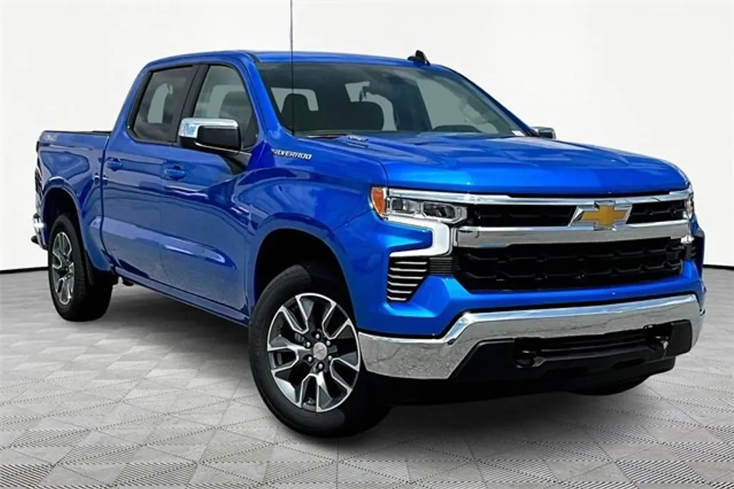 2025 Chevrolet Silverado 1500 LT photo 1