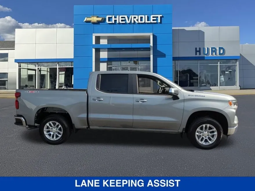 2026 Chevrolet Silverado 1500 LT photo 1