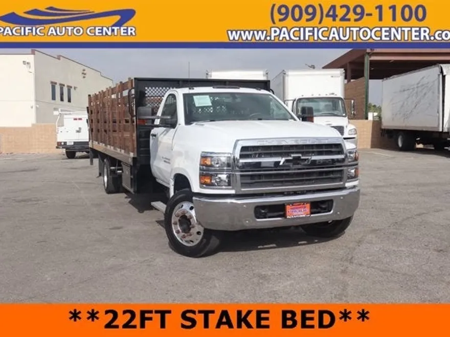 2021 Chevrolet Silverado 6500HD photo 1