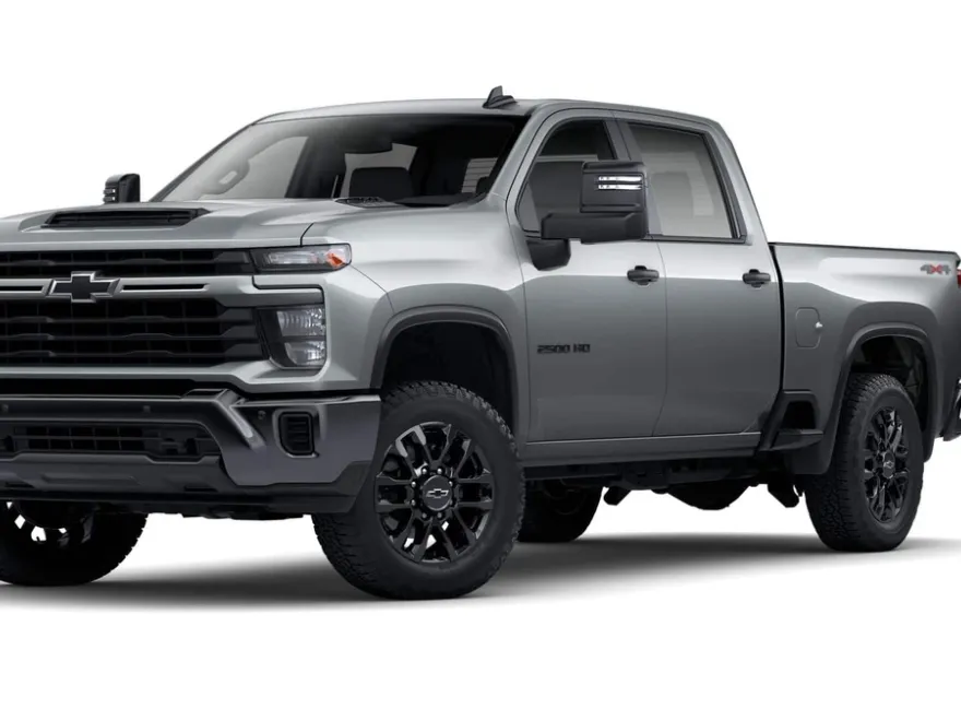 2025 Chevrolet Silverado 2500HD Custom photo 1