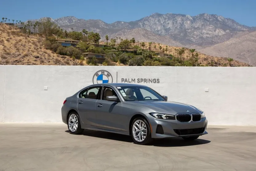 2025 Bmw 330i photo 1