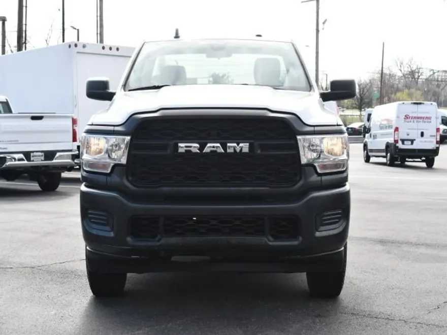 2019 Ram 2500 Tradesman photo 2