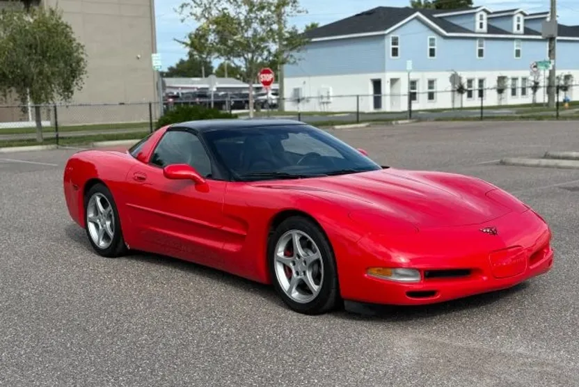 1998 Chevrolet Corvette Coupe photo 1