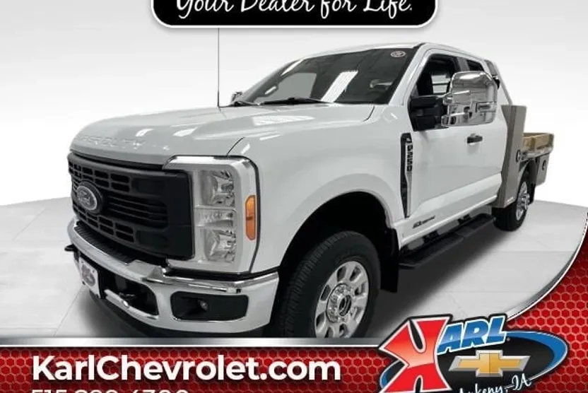 2023 Ford F-250 XL photo 1